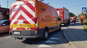 działania służb ratunkowych na miejscu zdarzenia drogowego