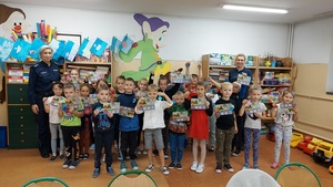 zdjęcie grupowe w klasie